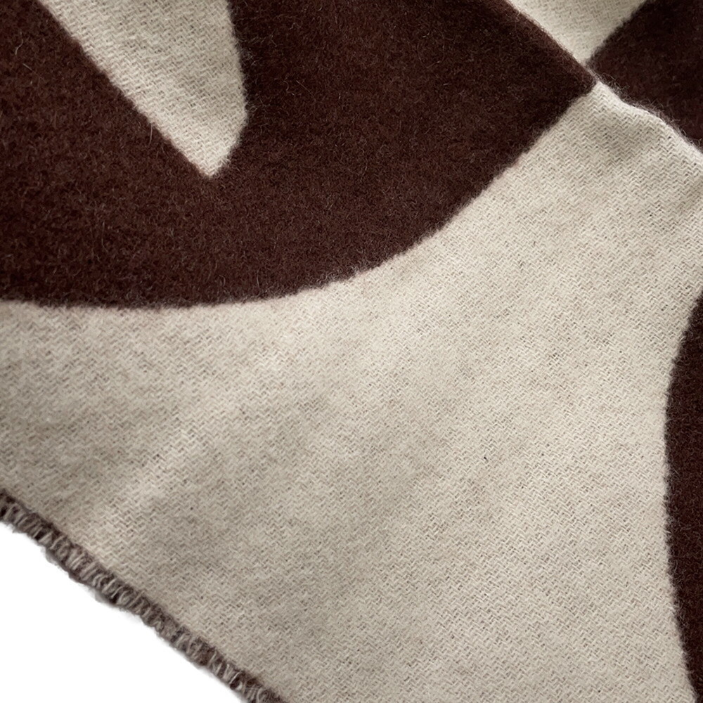 HERMES Authentic Brown Scarf - Picture 4 of 8